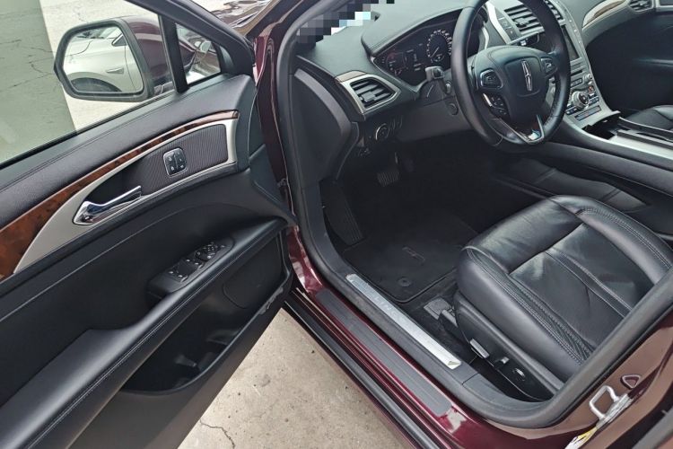 Used Lincoln MKZ 2017 2.0T Luxury Edition Driver Seat