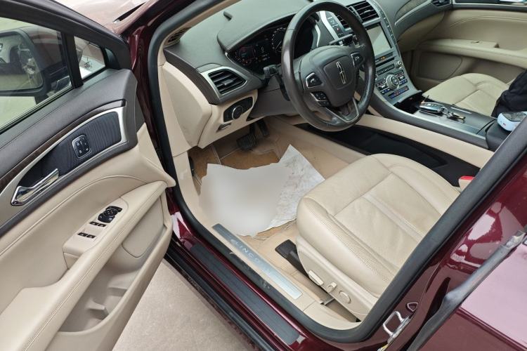 Used Lincoln MKZ 2017 2.0T Luxury Edition Driver Seat