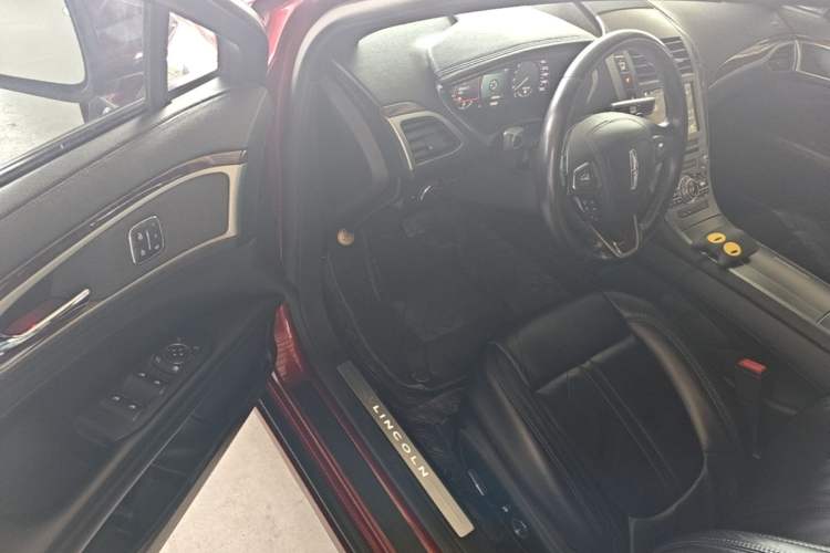 Used Lincoln MKZ 2017 2.0T Luxury Edition Driver Seat
