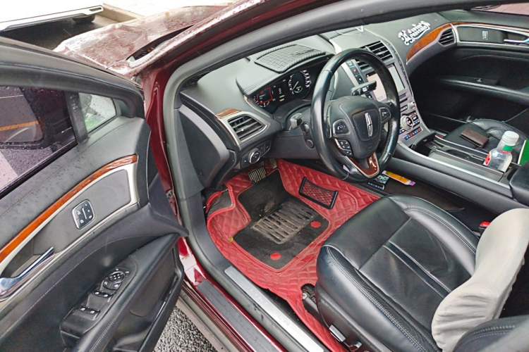 Used Lincoln MKZ 2017 2.0T Luxury Edition Driver Seat
