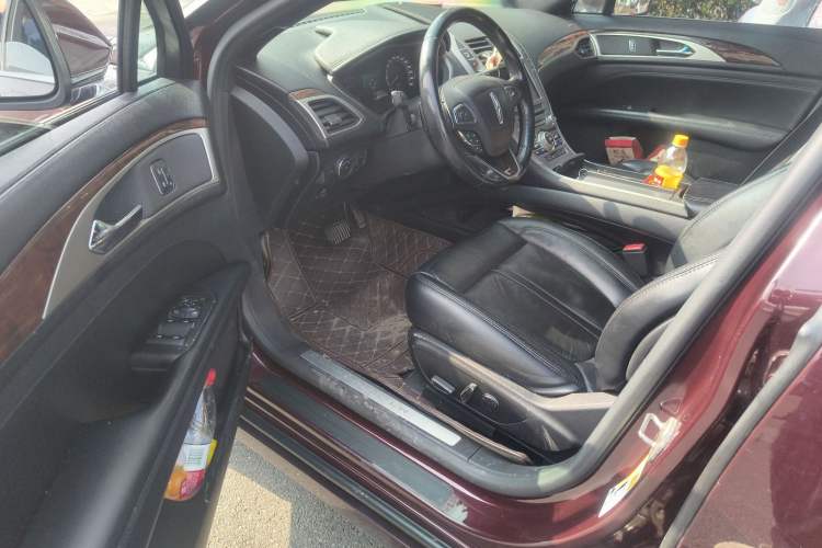 Used Lincoln MKZ 2017 2.0T Luxury Edition Driver Seat