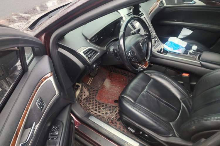 Used Lincoln MKZ 2017 2.0T Luxury Edition Driver Seat