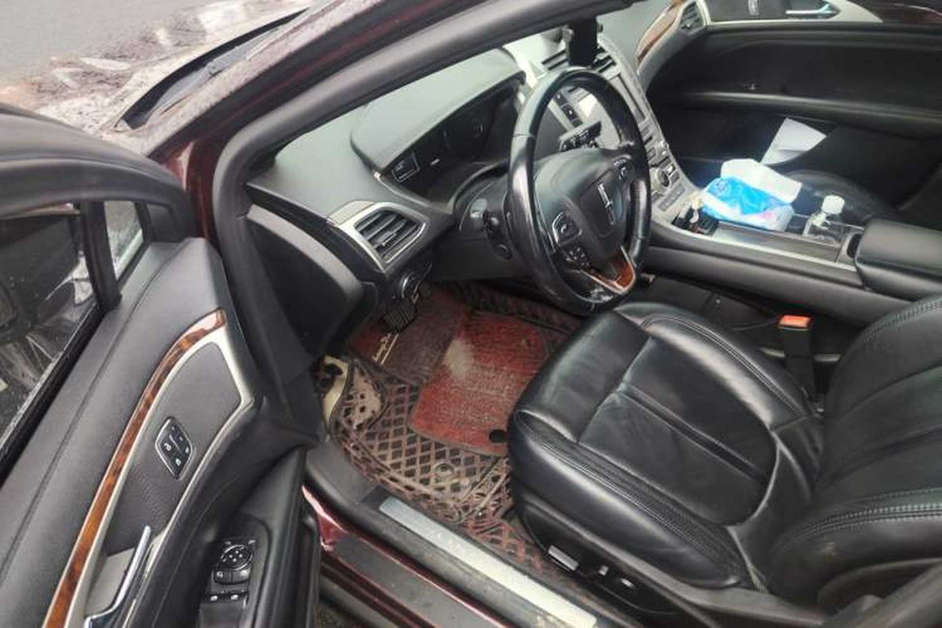Used Lincoln MKZ 2017 2.0T Luxury Edition Driver Seat