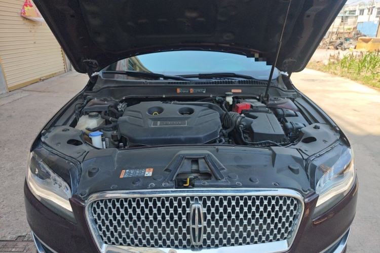 Used Lincoln MKZ 2017 2.0T Luxury Edition Engine Bay
