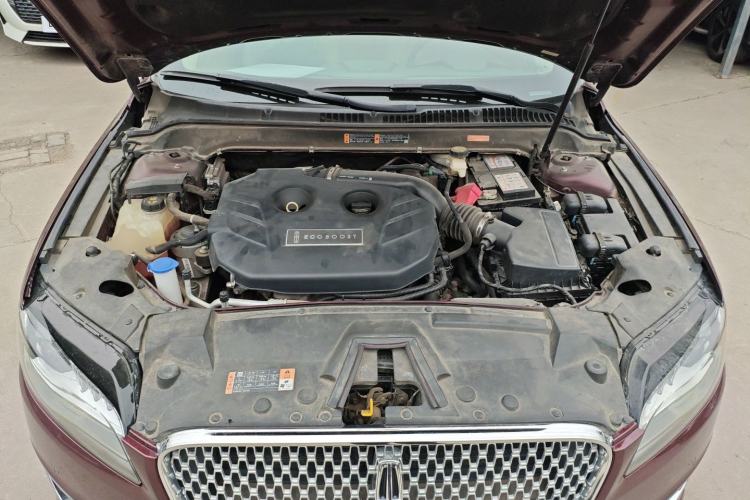 Used Lincoln MKZ 2017 2.0T Luxury Edition Engine Bay