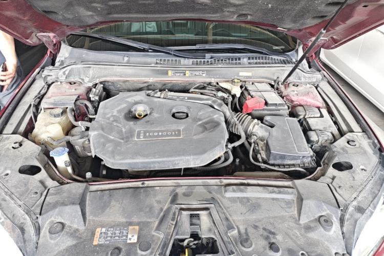 Used Lincoln MKZ 2017 2.0T Luxury Edition Engine Bay