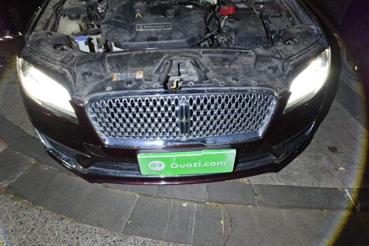 Used Lincoln MKZ 2017 2.0T Luxury Edition Engine Bay