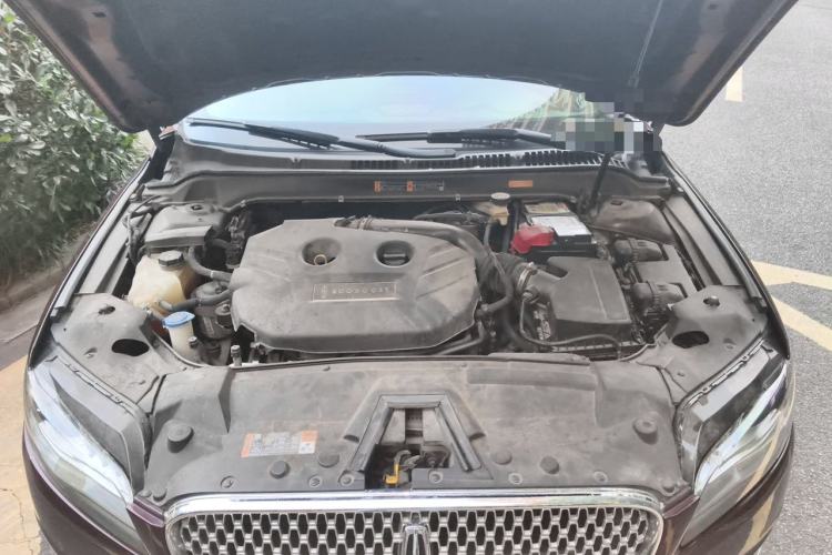 Used Lincoln MKZ 2017 2.0T Luxury Edition Engine Bay