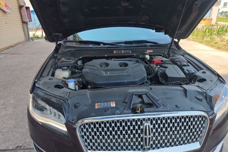 Used Lincoln MKZ 2017 2.0T Luxury Edition Engine Bay Right
