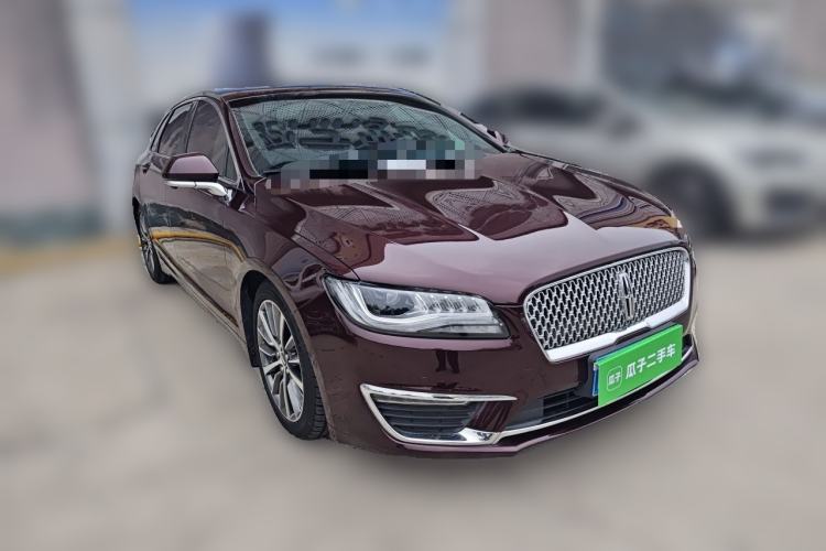 Used Lincoln MKZ 2017 2.0T Luxury Edition Front Right 45 Deg