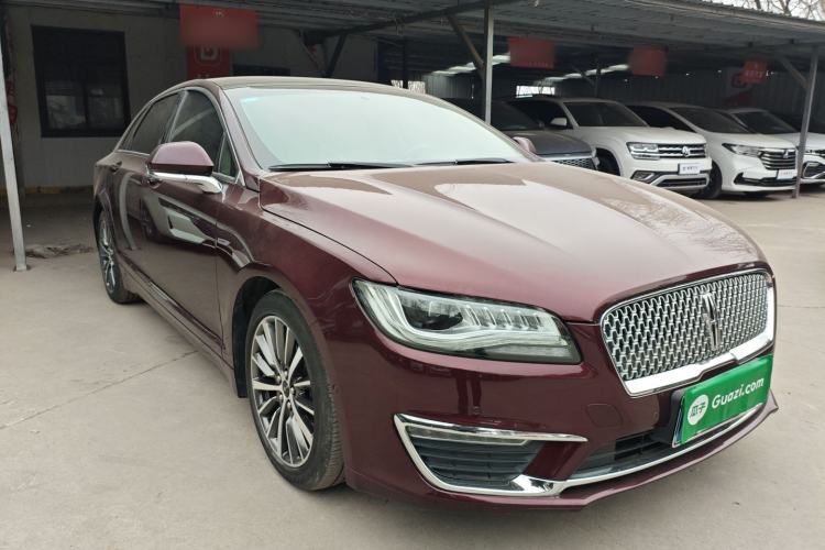 Used Lincoln MKZ 2017 2.0T Luxury Edition Front Right 45 Deg
