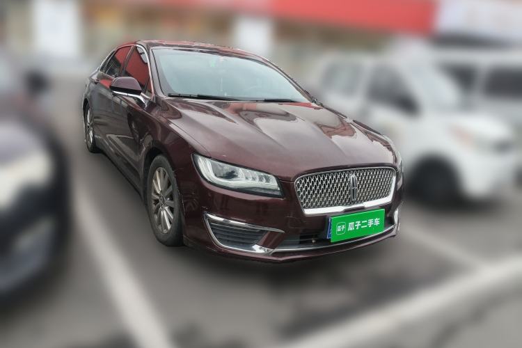 Used Lincoln MKZ 2017 2.0T Luxury Edition Front Right 45 Deg