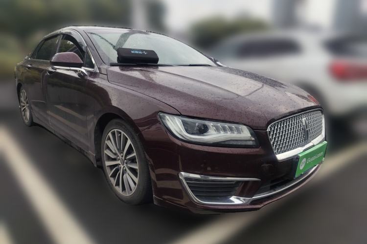 Used Lincoln MKZ 2017 2.0T Luxury Edition Front Right 45 Deg