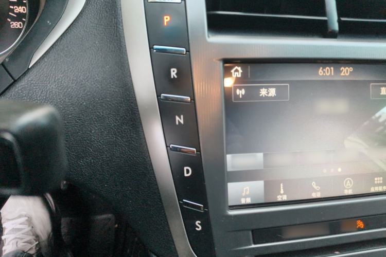 Used Lincoln MKZ 2017 2.0T Luxury Edition Gear Lever