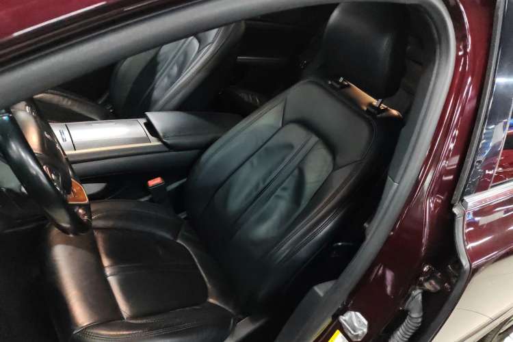 Used Lincoln MKZ 2017 2.0T Luxury Edition Left Front Seat