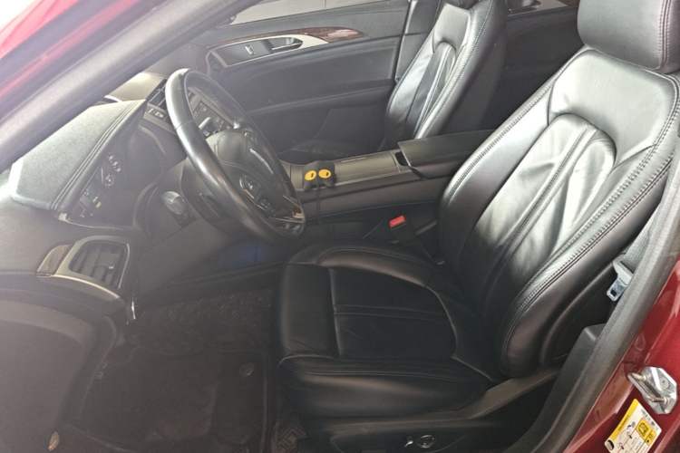 Used Lincoln MKZ 2017 2.0T Luxury Edition Left Front Seat