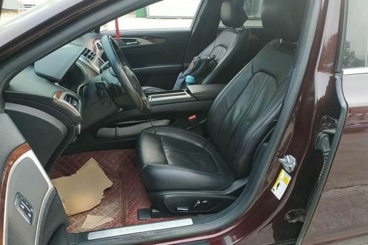 Used Lincoln MKZ 2017 2.0T Luxury Edition Left Front Seat