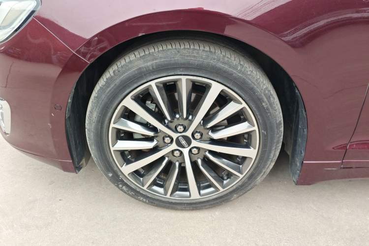 Used Lincoln MKZ 2017 2.0T Luxury Edition Left Front Wheel Hub