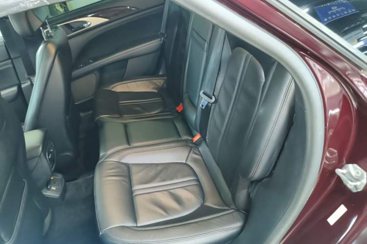 Used Lincoln MKZ 2017 2.0T Luxury Edition Left Rear Seat