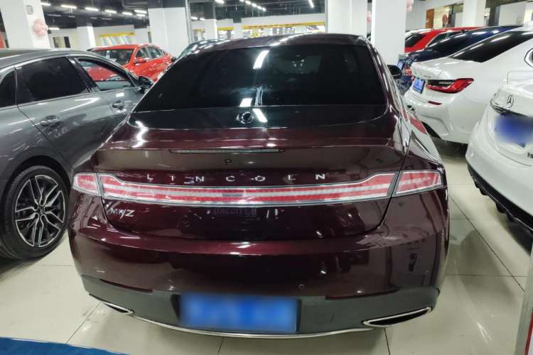 Used Lincoln MKZ 2017 2.0T Luxury Edition Rear
