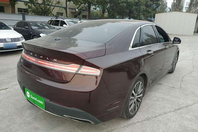 Used Lincoln MKZ 2017 2.0T Luxury Edition Rear Right 45 Deg