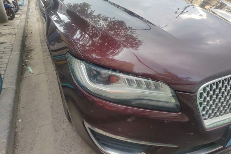 Used Lincoln MKZ 2017 2.0T Luxury Edition Right Front Headlight