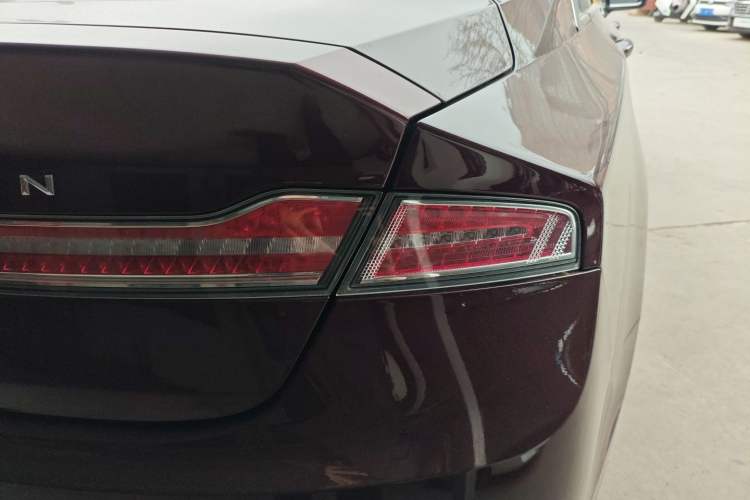 Used Lincoln MKZ 2017 2.0T Luxury Edition Right Rear Taillight