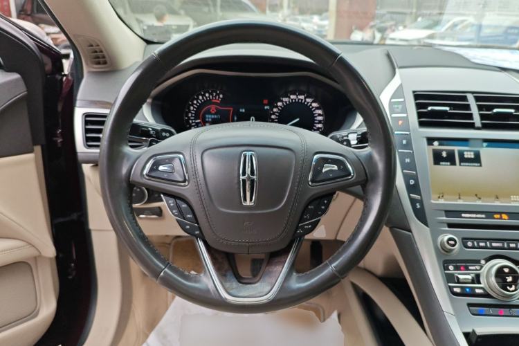 Used Lincoln MKZ 2017 2.0T Luxury Edition Steering Wheel