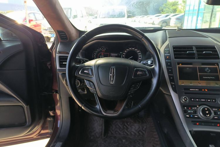 Used Lincoln MKZ 2017 2.0T Luxury Edition Steering Wheel