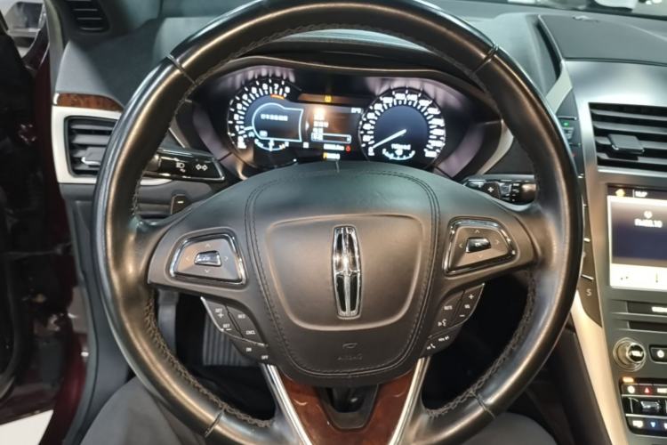 Used Lincoln MKZ 2017 2.0T Luxury Edition Steering Wheel
