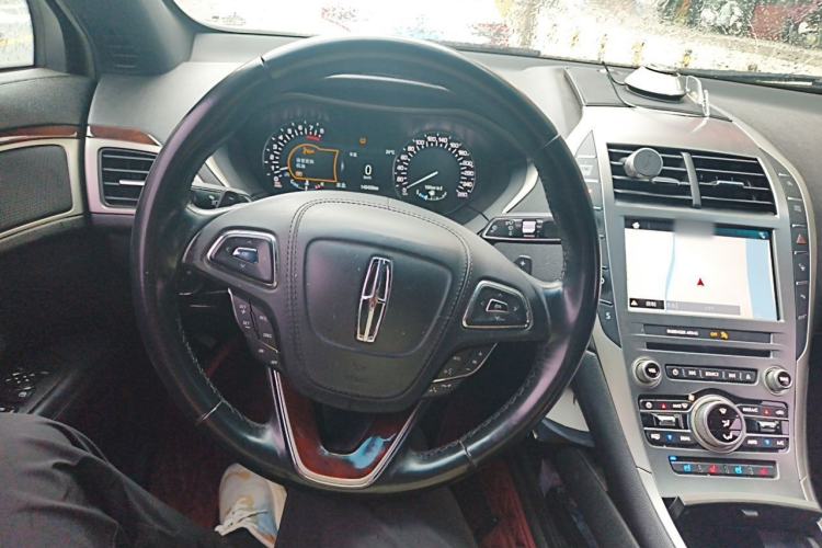 Used Lincoln MKZ 2017 2.0T Luxury Edition Steering Wheel