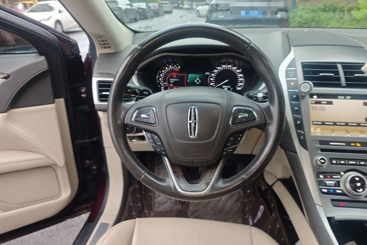 Used Lincoln MKZ 2017 2.0T Luxury Edition Steering Wheel