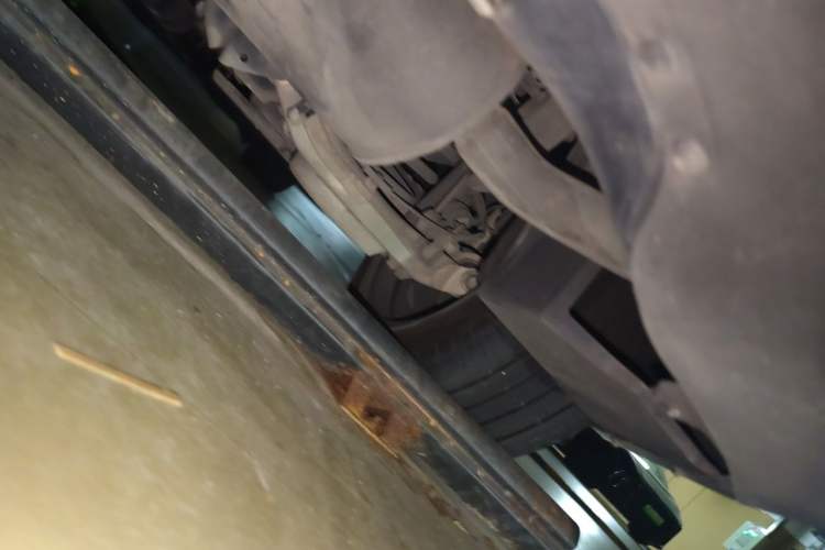 Used Lincoln MKZ 2017 2.0T Luxury Edition Chassis Front Left