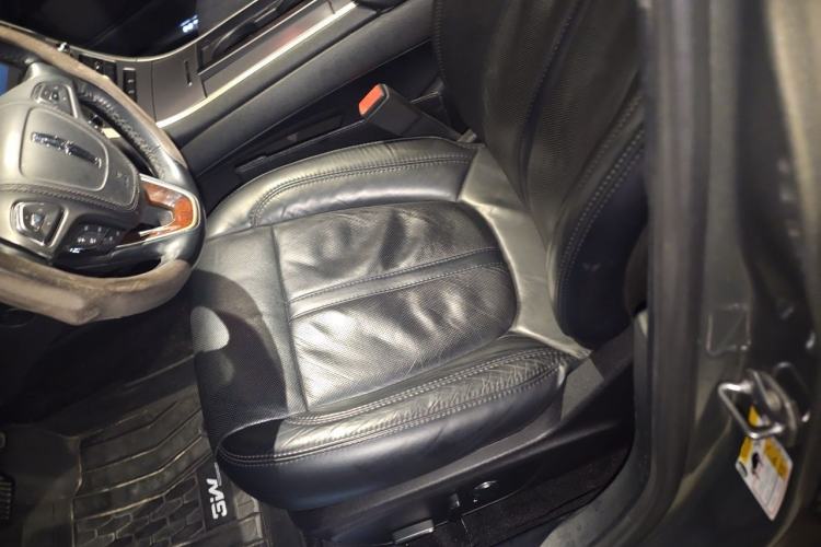 Used Lincoln MKZ 2017 2.0T Luxury Edition Left Front Seat