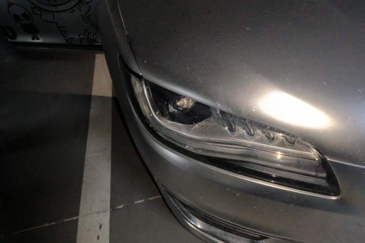 Used Lincoln MKZ 2017 2.0T Luxury Edition Right Front Headlight