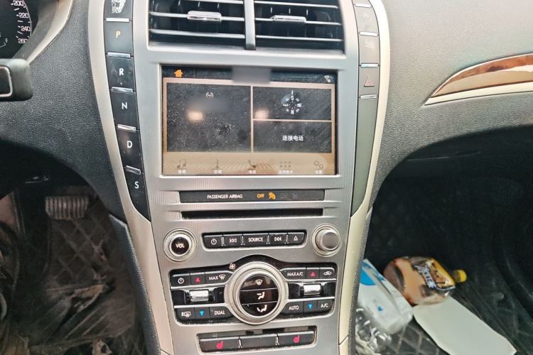 Used Lincoln MKZ 2017 2.0T Luxury Edition Audio And AC Panel
