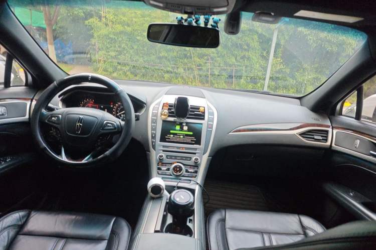 Used Lincoln MKZ 2017 2.0T Zunyue Edition Center Console