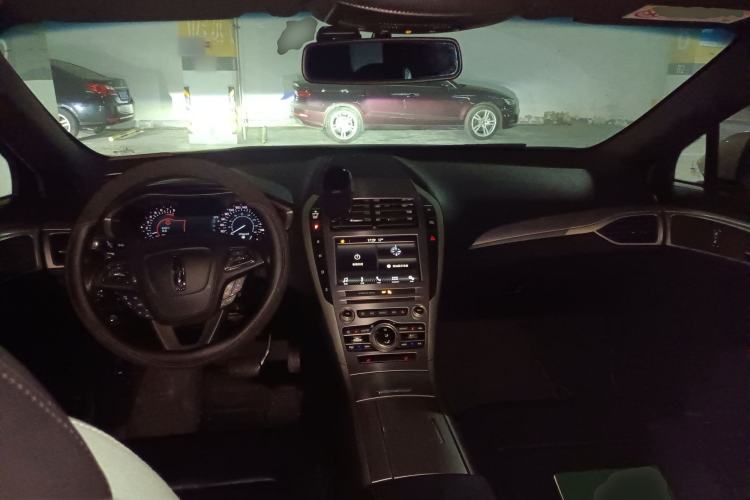 Used Lincoln MKZ 2017 2.0T Zunyue Edition Center Console