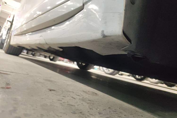Used Lincoln MKZ 2017 2.0T Luxury Edition Chassis Front Right