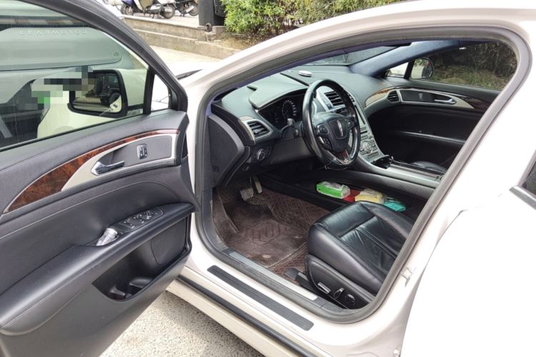 Used Lincoln MKZ 2017 2.0T Luxury Edition Driver Seat