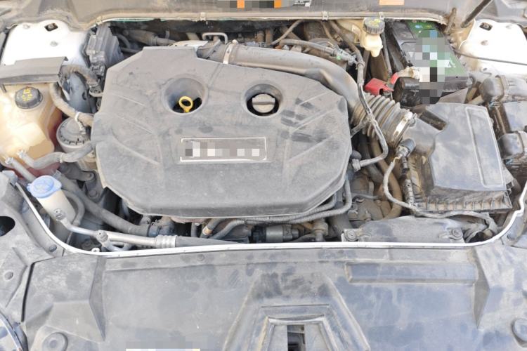 Used Lincoln MKZ 2017 2.0T Luxury Edition Engine Bay