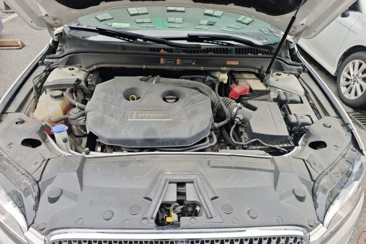 Used Lincoln MKZ 2017 2.0T Luxury Edition Engine Bay