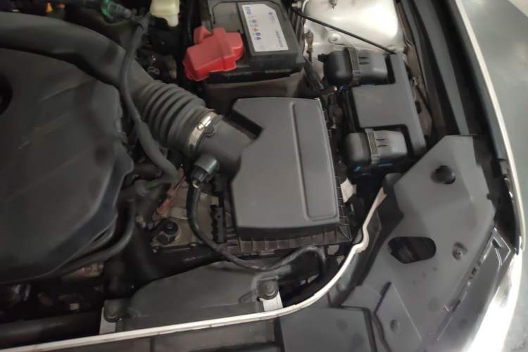 Used Lincoln MKZ 2017 2.0T Zunyue Edition Engine Bay Left