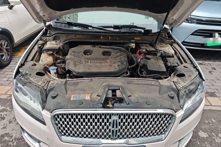 Used Lincoln MKZ 2017 2.0T Luxury Edition Engine Bay