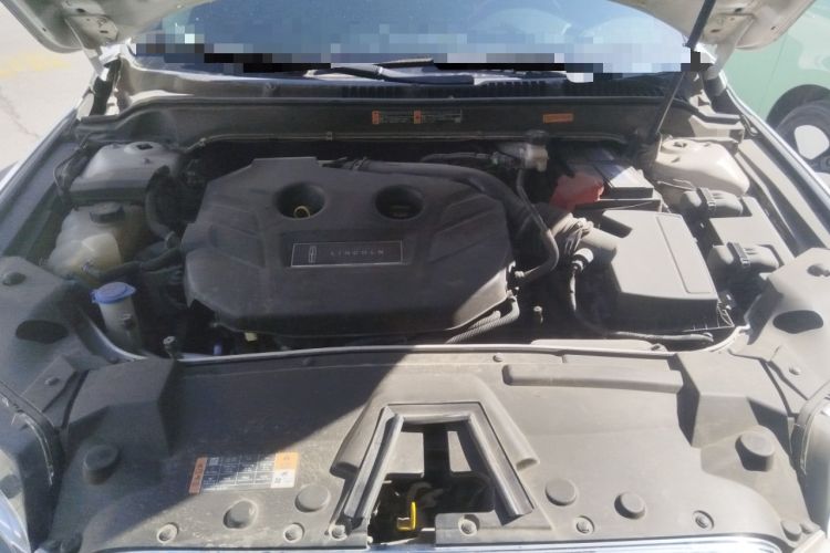 Used Lincoln MKZ 2017 2.0T Luxury Edition Engine Bay