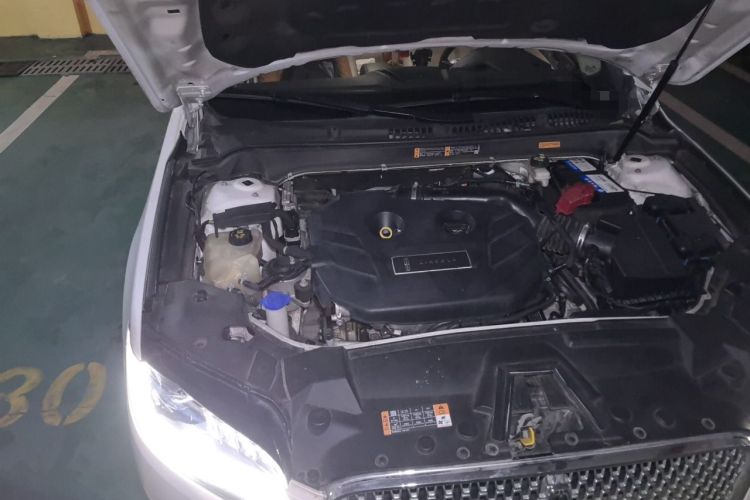 Used Lincoln MKZ 2017 2.0T Luxury Edition Engine Bay Right
