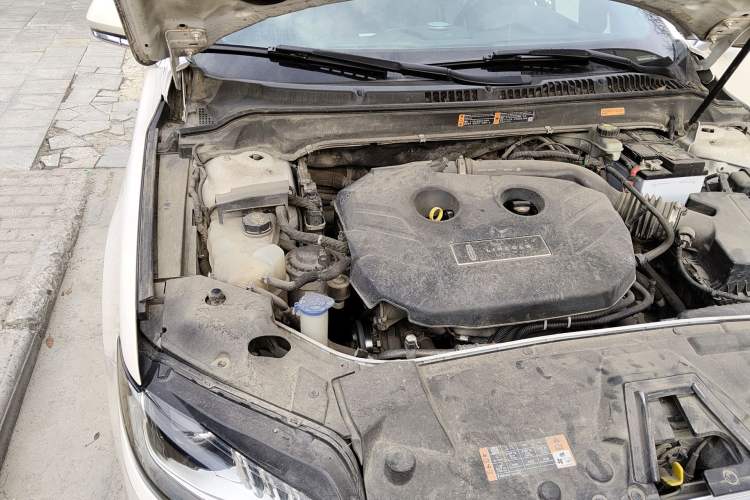 Used Lincoln MKZ 2017 2.0T Luxury Edition Engine Bay Right