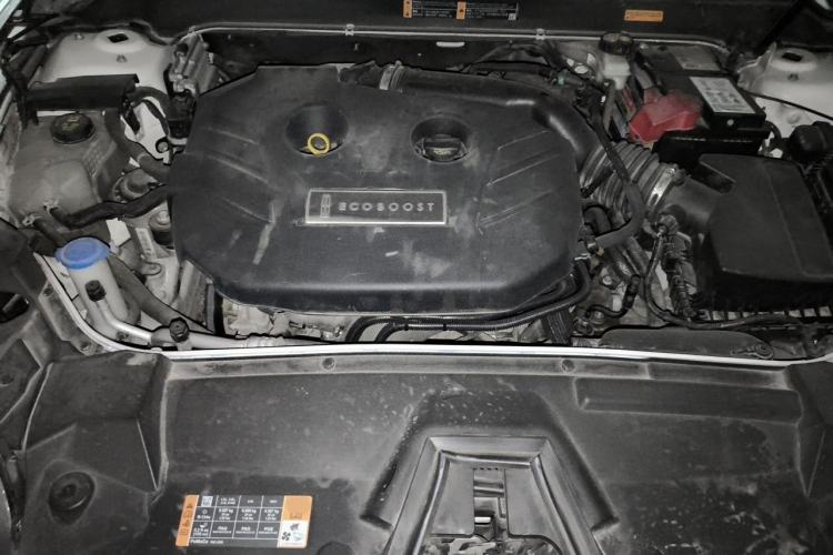 Used Lincoln MKZ 2017 2.0T Luxury Edition Engine Bay