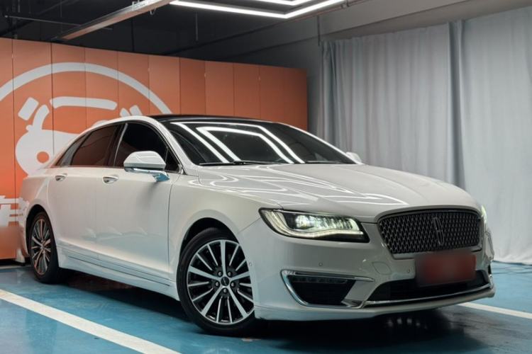 Used Lincoln MKZ 2017 2.0T Luxury Edition Exterior 2