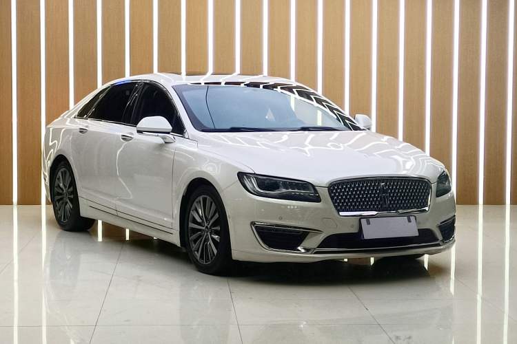 Used Lincoln MKZ 2017 2.0T Luxury Edition Exterior 4